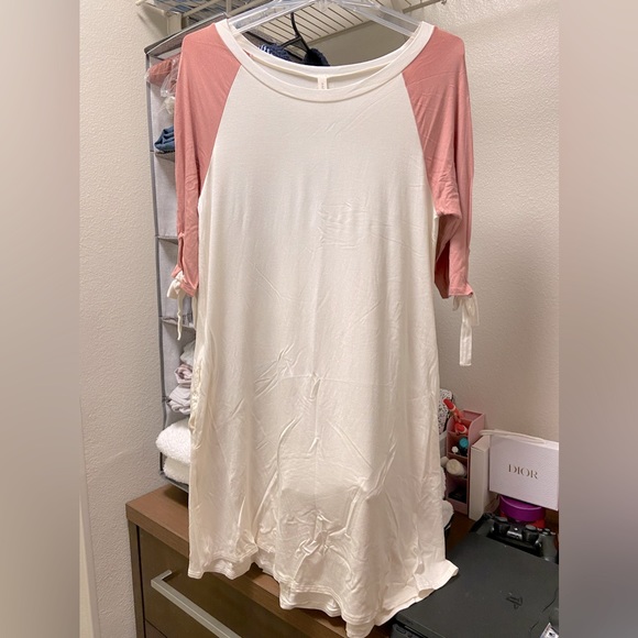 โ๐ผ #2482 Comfy Cute Raglan Mauve Sleeves Dress - Picture 15 of 17